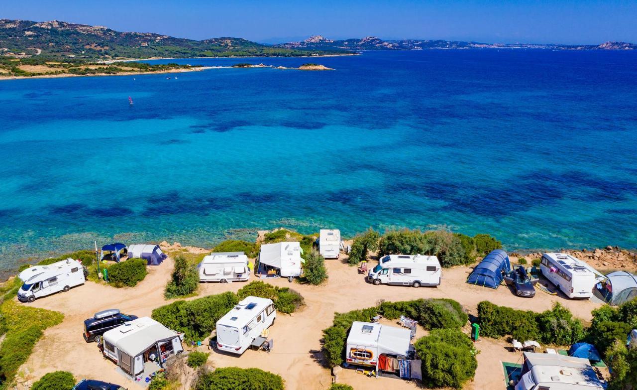 Centro Vacanze Isuledda Cannigione Luaran gambar