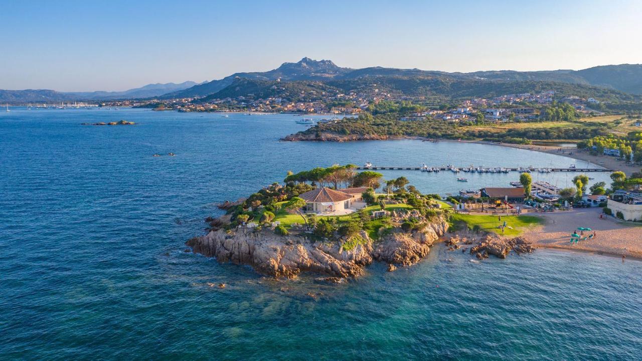 Centro Vacanze Isuledda Cannigione Luaran gambar